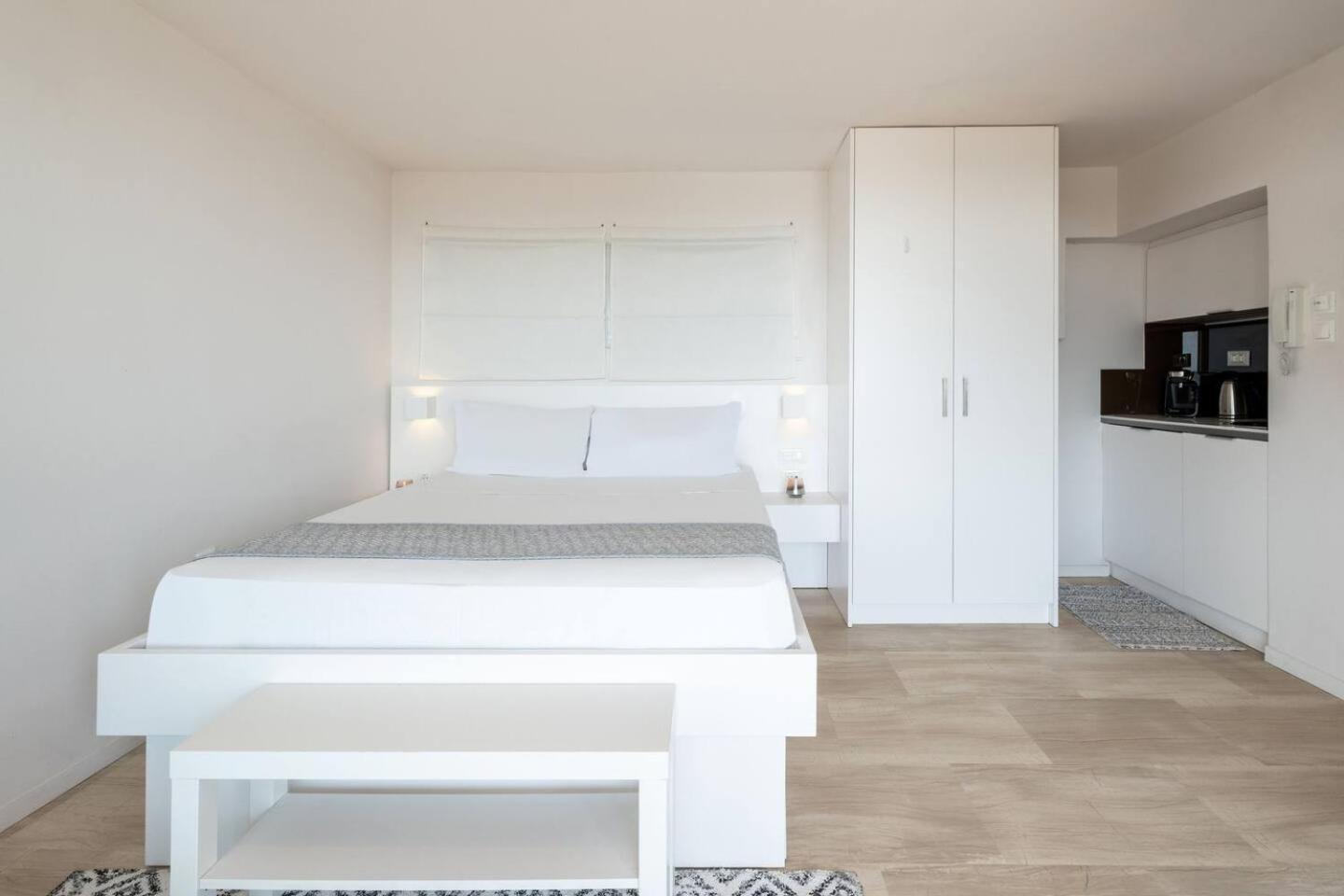 Athens Riviera Bay View Suite By The Olon Exterior photo